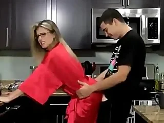 Female parent gets fucket by their way son